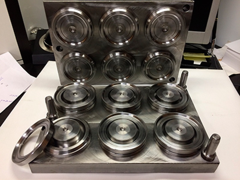 Виріб із пластику 1